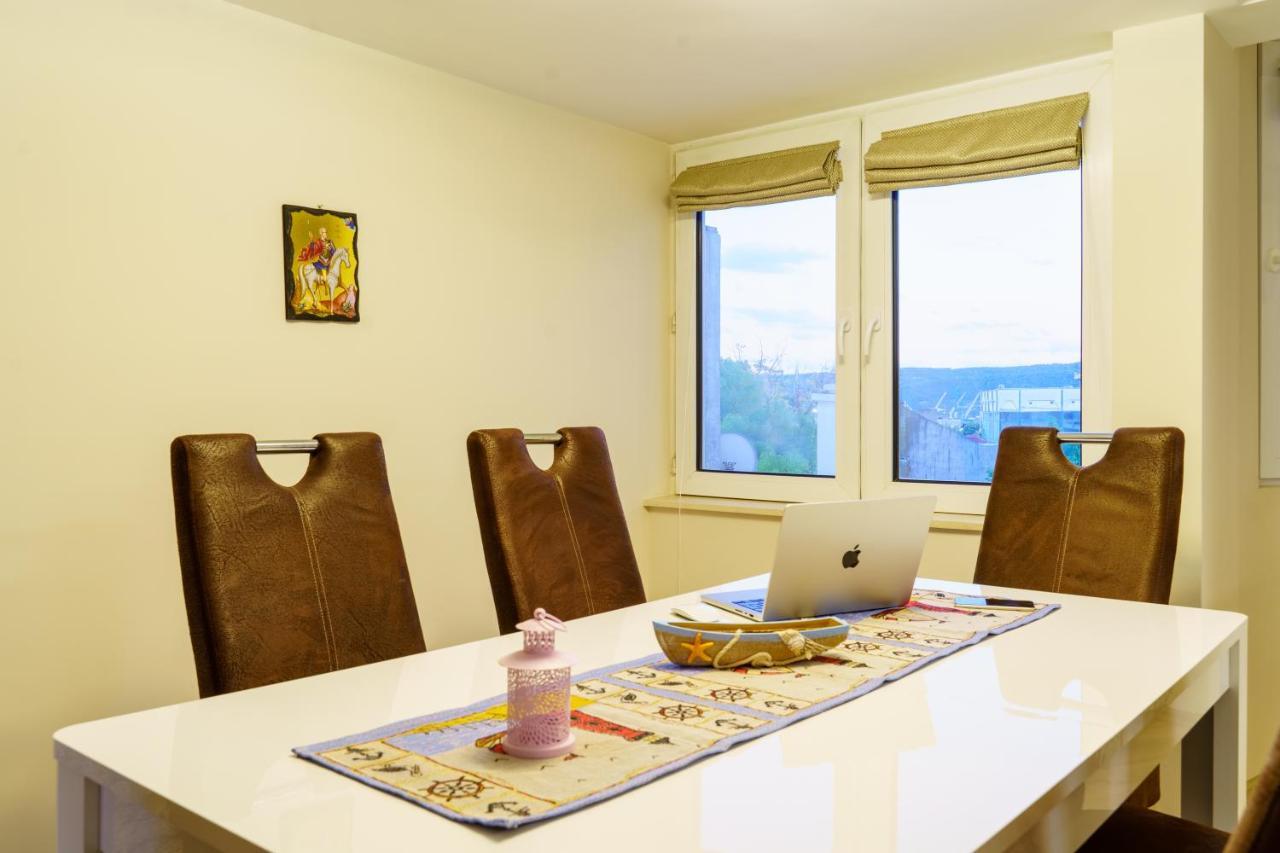 Centrally Located Apartment In Varna Dış mekan fotoğraf